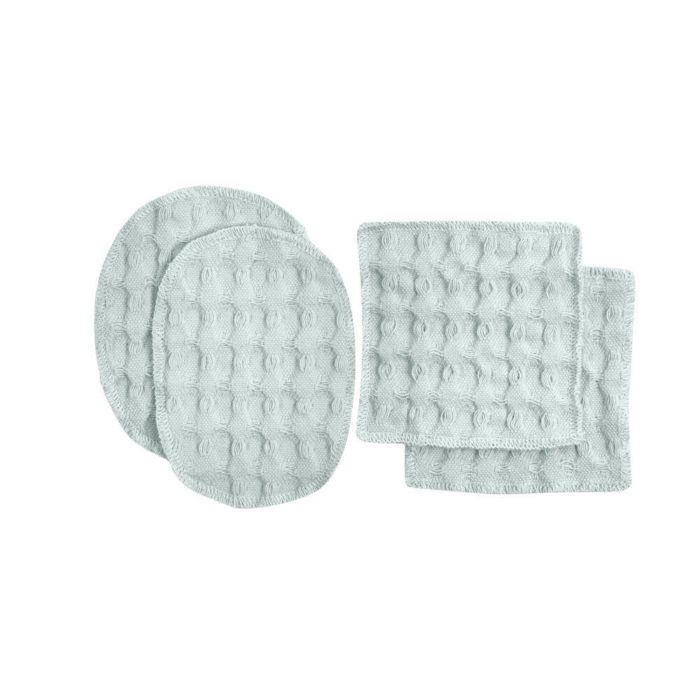 Reusable makeup pads, perfect for facial care and makeup removal. Simply wash, dry and reuse! Box of 2 oval ( 7x11cm) and 2 square (8x8cm) cotton pads. 100% organic cotton makeup remover pads in a range of soft and earthy colours. These beauties are made from excess fabrics in the big waffle production, to minimise waste. A true zero waste products for sustainable living. By The Organic Company at Chalk & Moss. Seen here in sky blue.