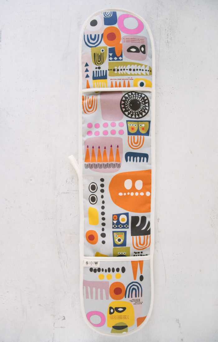 The "Shapes" colourful oven gloves in an abstract, bold and contemporary design. This is the Shapes 1, in a yellow tone, featuring bright and colourful combinations of abstract patterns resembling faces. (Design 2 has a blue dominance). You can mix and match the Shapes colourful oven gloves with tea towels in the same design. You can see the whole Softer + Wild collection here. 85 x 20 cm 100% European cotton with towelling back Heat resistant Hanging loop Wash at 40 degrees Made in Great Britain Softer + Wild dyes are gentle and water based, giving a rustic, organic feel to their products – perfect for presents and giving you comfort, luxe and design to the table and your interior. The fabrics are robust, with a beautiful design that you can keep for many years. The more you use it, the more it softens and relaxes, decorating your home in vibrant colours.