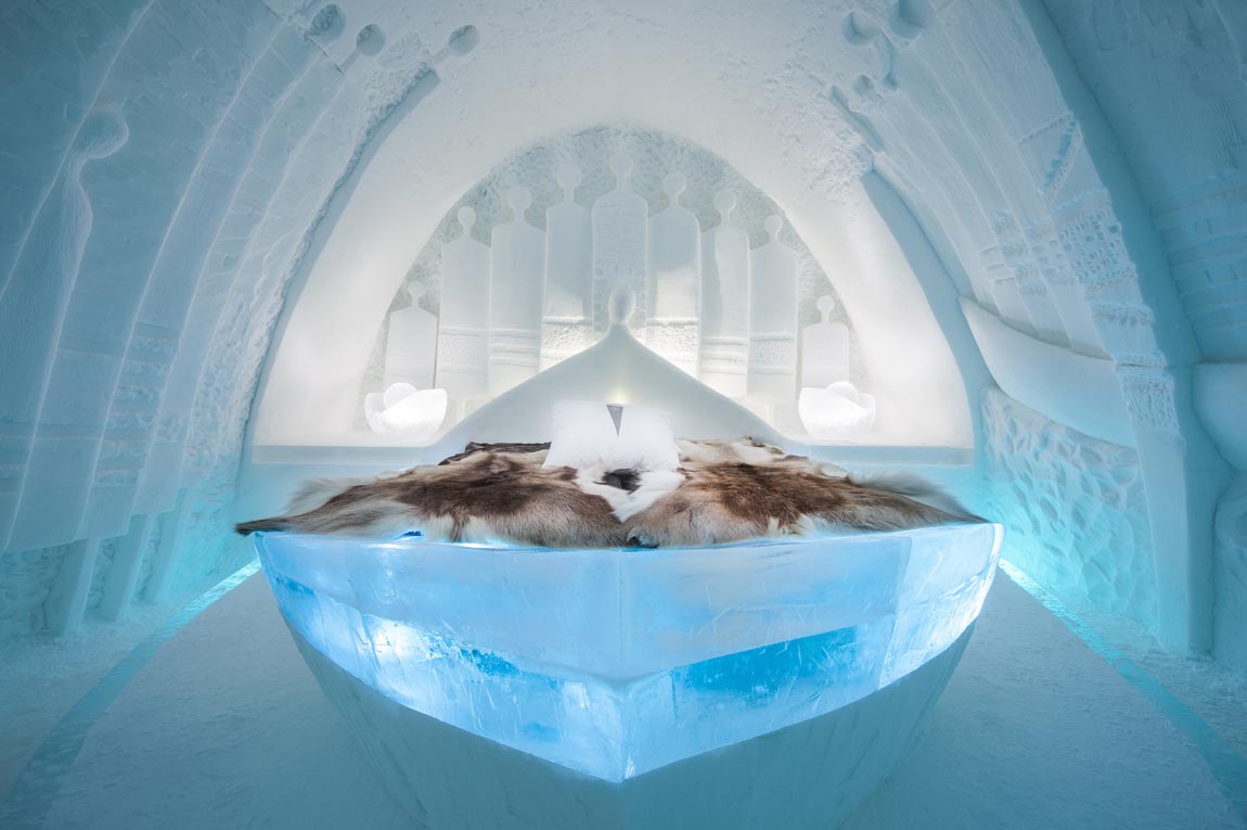 Daily Travellers is a room at the ICEHOTEL Sweden, and refers to the boat journey by refugees across the Mediterranean