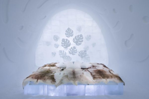 Monstera design as ice sculptures at ice hotel