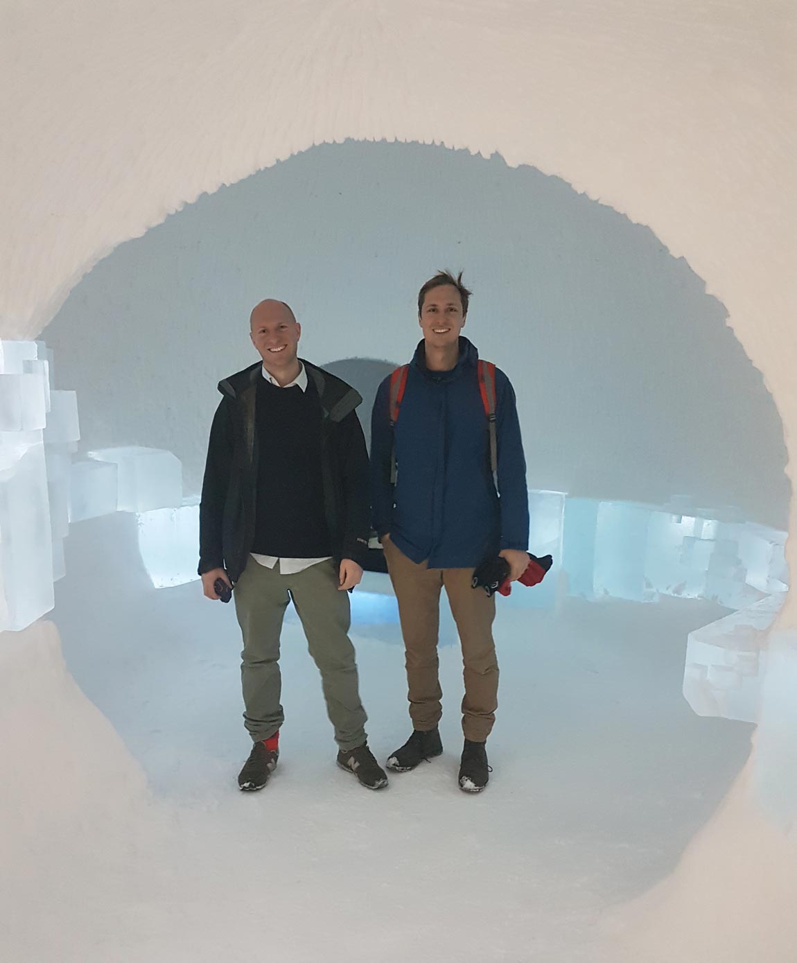 Brothers Hugh and Howard Miller from the UK, working as furniture and landscape designers respectively. Their design, A Rich Seam, won the hearts of the ICEHOTEL judging panel. They spent 6 weeks at the end of 2017 making their design a reality in Swedish Lapland.