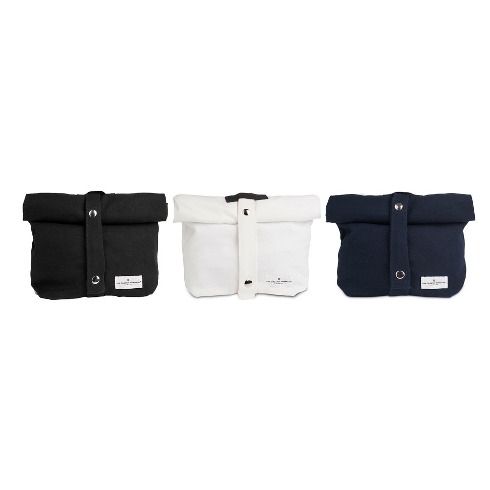 Eco lunch bag in pure cotton canvas by Organic Company on Chalk & Moss. Available in black, natural white and dark blue.